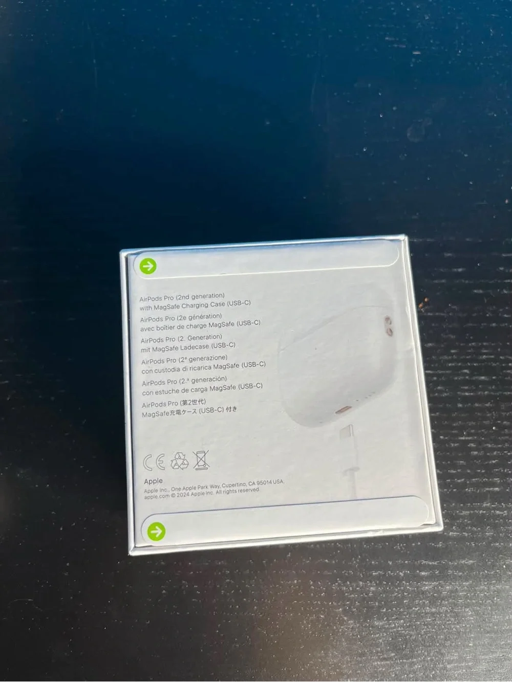 Apple AirPods Pro (White) Wireless Noise-Cancelling Earbuds